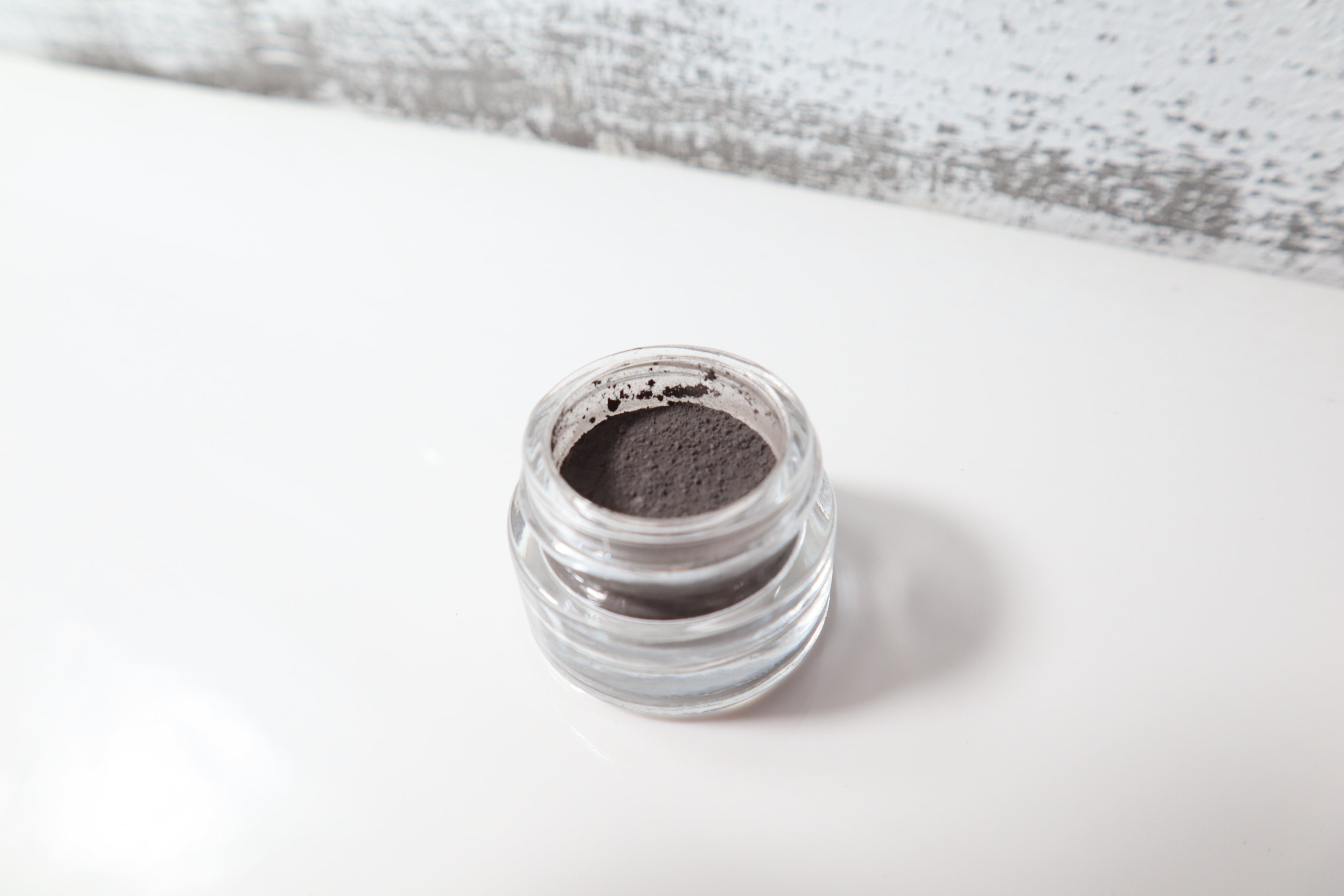 Black Coral - Natural Makeup | Clean Beauty | Clean Skincare Non-Toxic Mineral Eyeshadow | Dye-Free, Cruelty-Free, Sustainable Makeup | Made in the USA (Florida)